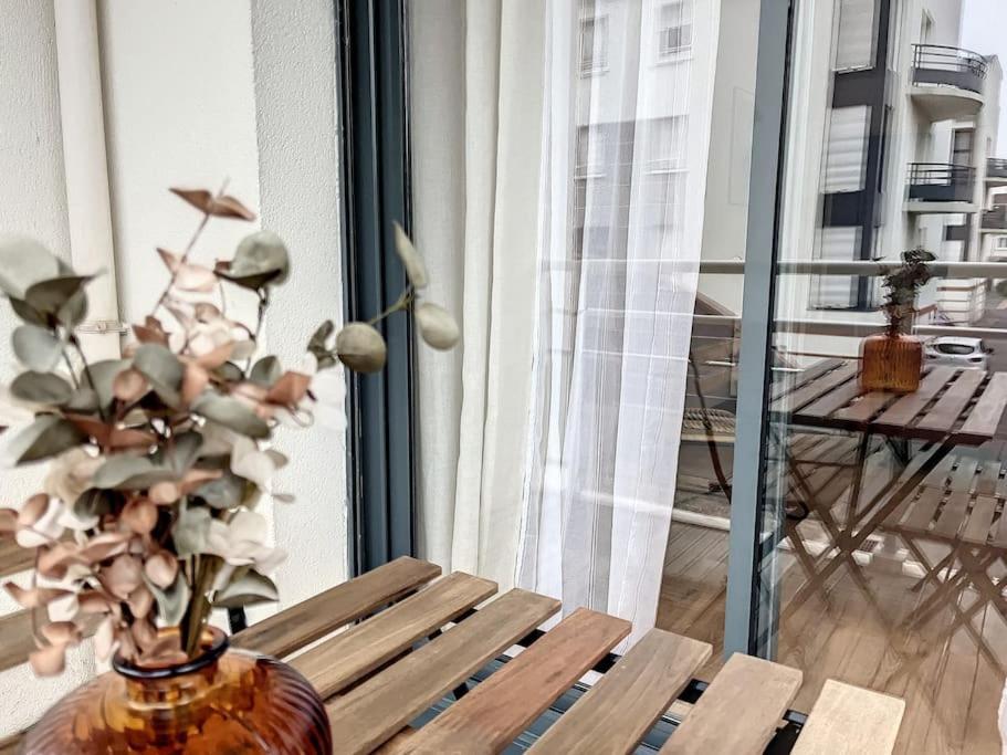 Le Julia - Neuf - Gare Et Garage Apartman Compiègne Kültér fotó