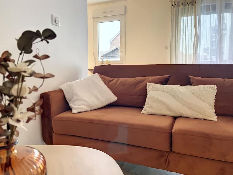 Le Julia - Neuf - Gare Et Garage Apartman Compiègne Kültér fotó